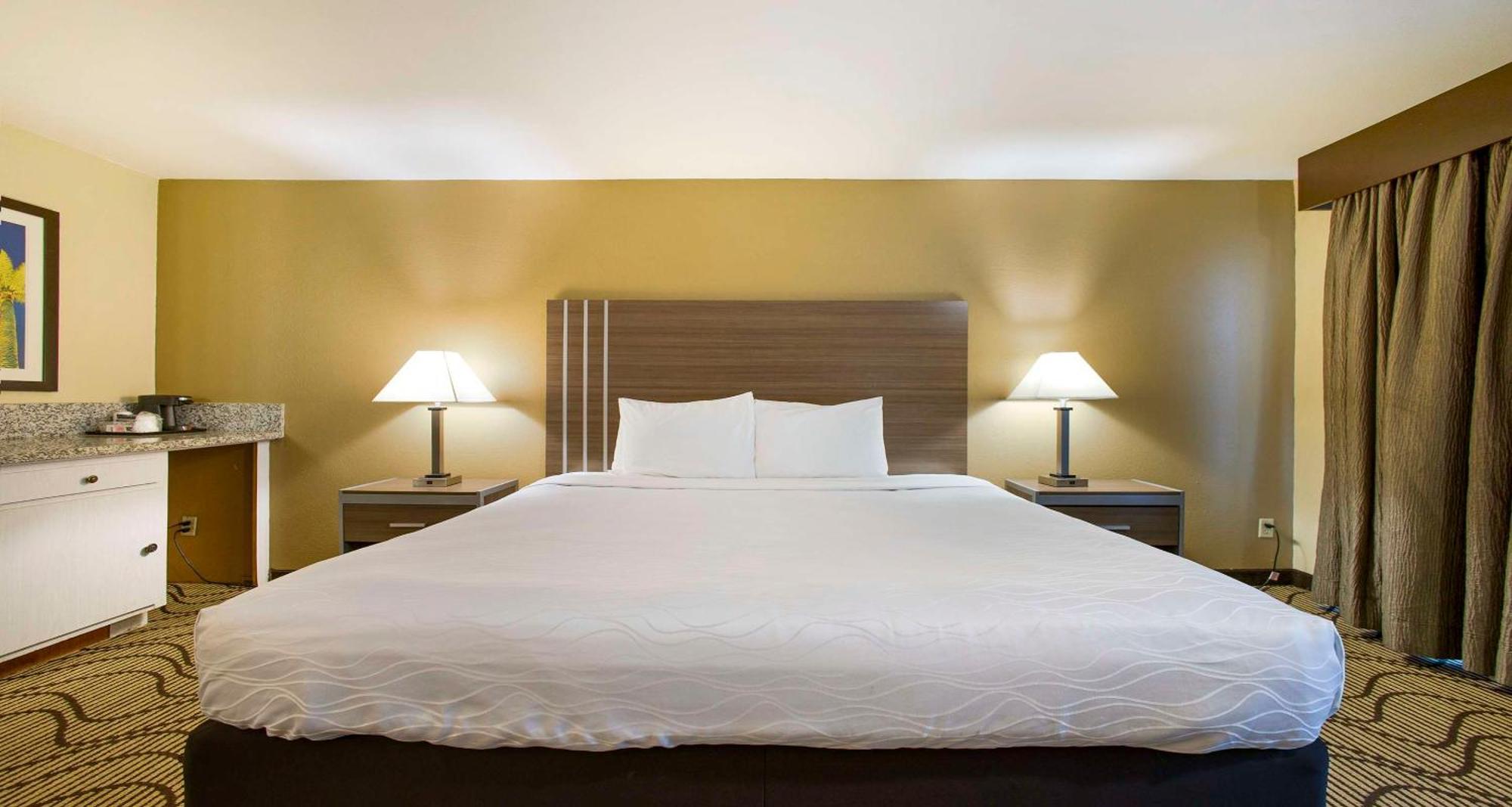 Surestay Plus Hotel By Best Western Sacramento North Exterior foto