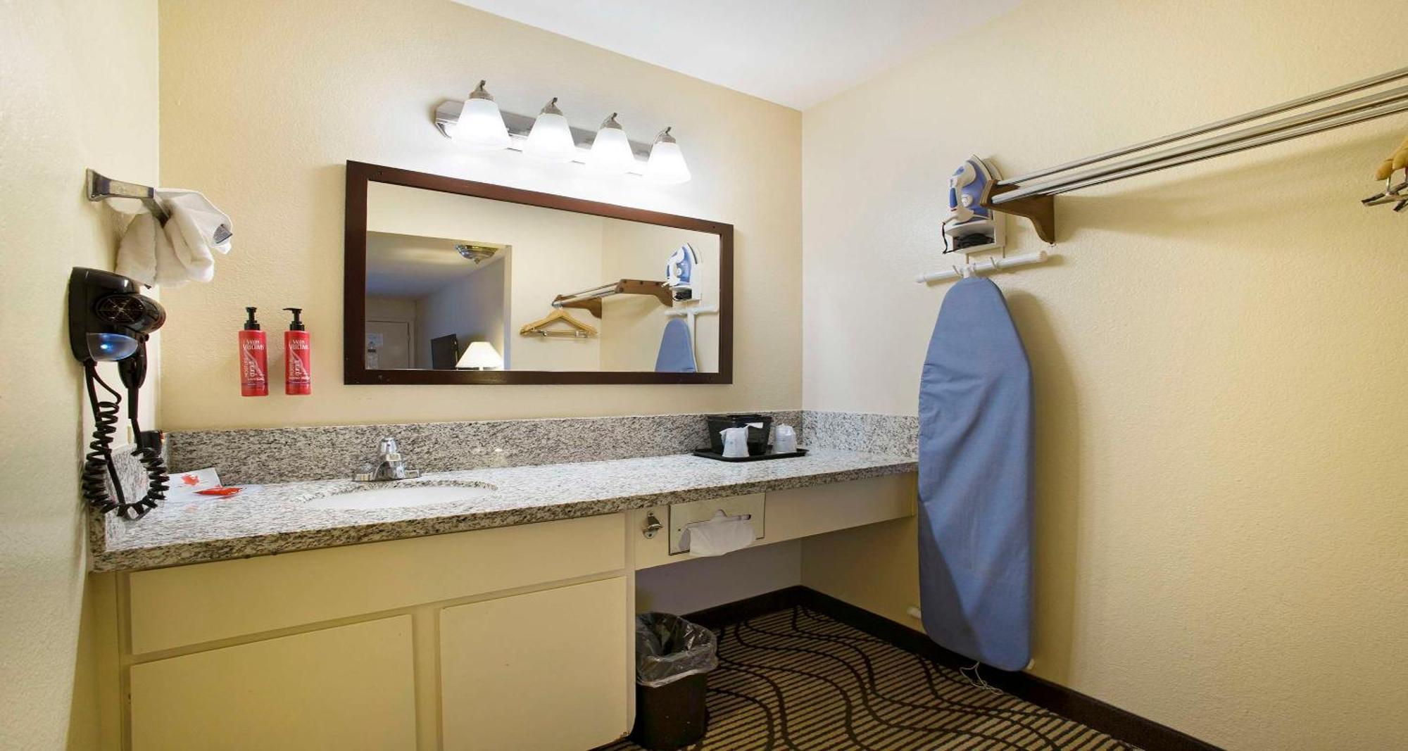 Surestay Plus Hotel By Best Western Sacramento North Exterior foto