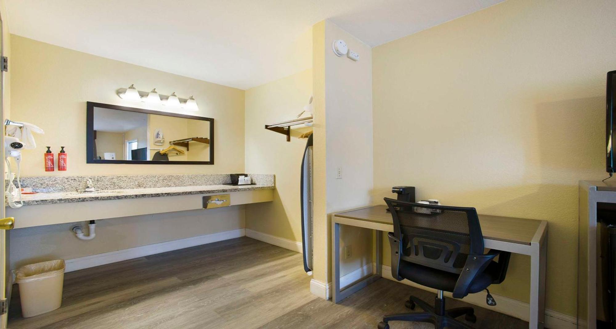 Surestay Plus Hotel By Best Western Sacramento North Exterior foto